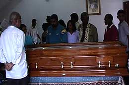 mg pandithan funeral 300408 02