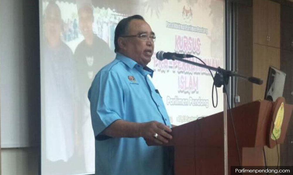 'Akta baru boleh bersihkan Pagoh dari skandal dengan wanita'