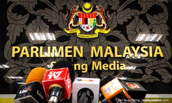 Yoursay Political Crisis No Way Out For Malaysia