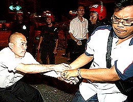 cheras mahkota conflict 080508 lim lip eng arrested