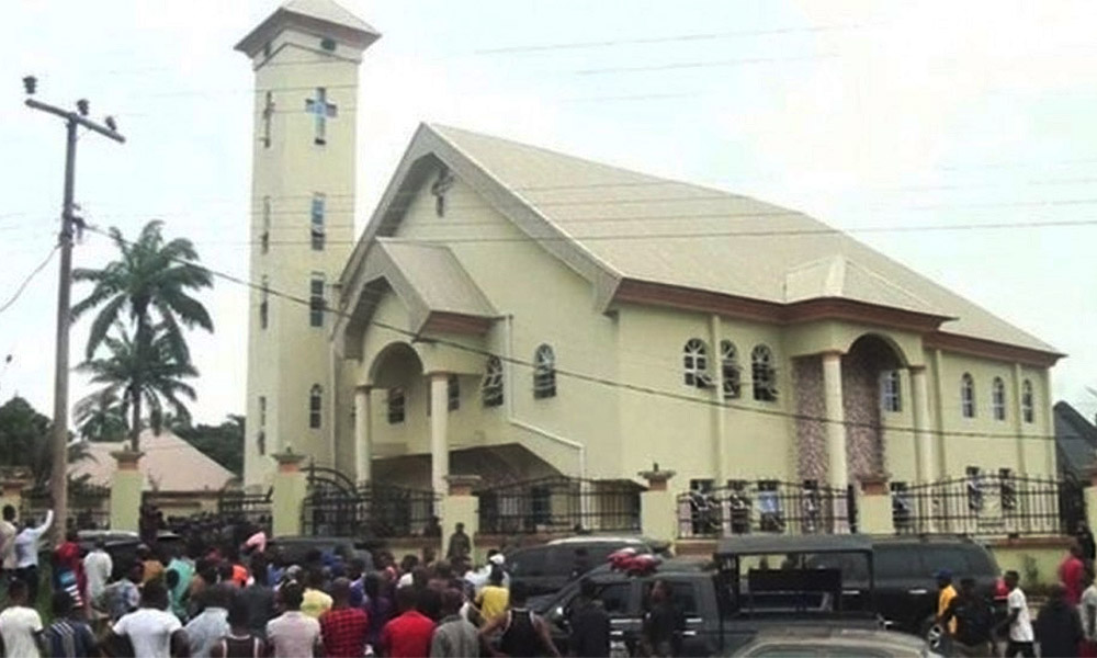 Sixteen people killed in Nigerian church attack