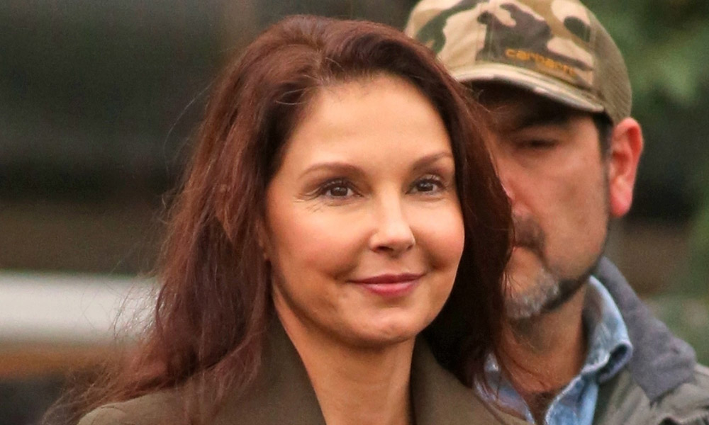 Ashley Judd sues Harvey Weinstein for defamation, sexual harassment