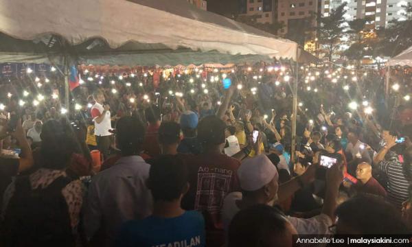 Day 6 Amanah Hopeful Holds Ceramah In Front Of Ancestral Home