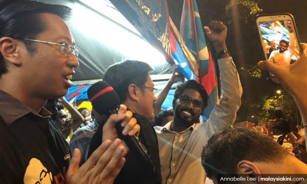 Day 7 Malacca Rally Spills Onto Streets Chua Roots For Praba