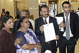 uthayakumar court habeas corpus application 220508 03