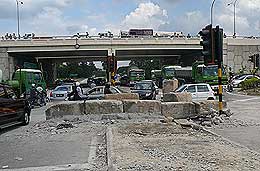 cheras mahkota road barricade opened 290508 07