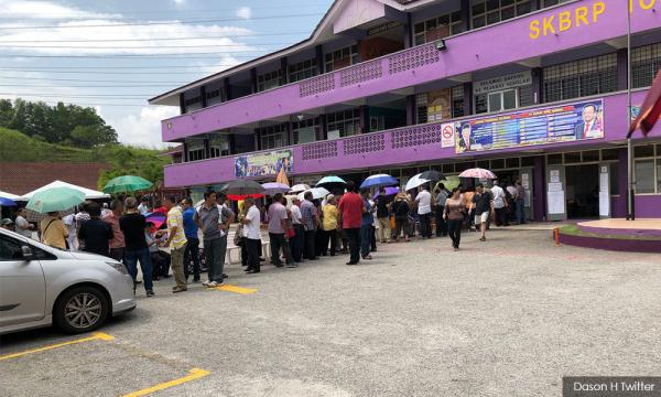 Polling Day Malaysia Waits As Voting For Ge14 Ends