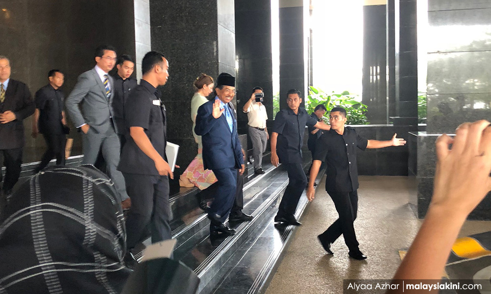 PBS umum keluar BN, Musa Aman mungkin sertai PBS