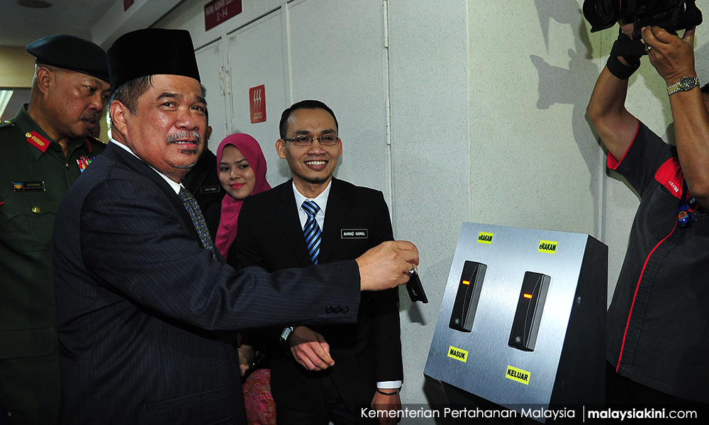 Mat Sabu ikrar siasat 5 'skandal' Mindef era BN