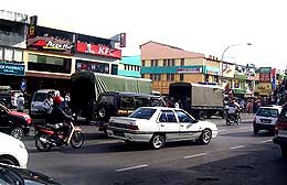 kuching satok petrol price hike demo 050608 02