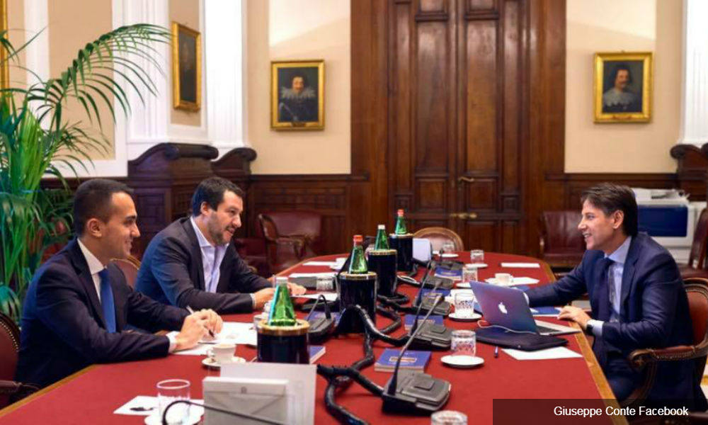 As Italy struggles to form gov't, ratings agency threatens downgrade