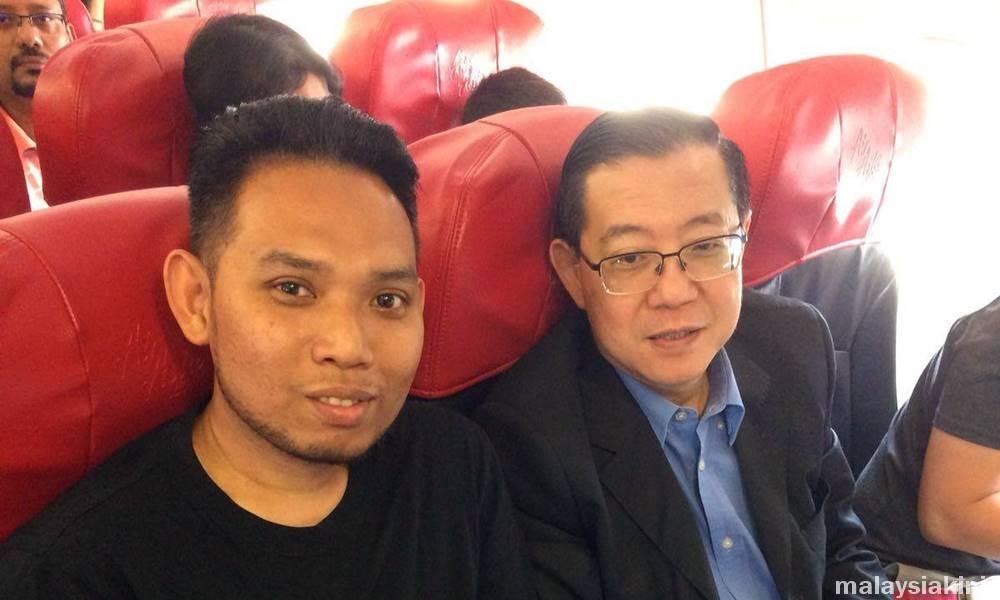 Pengalaman saya naik pesawat sebelah menteri kewangan