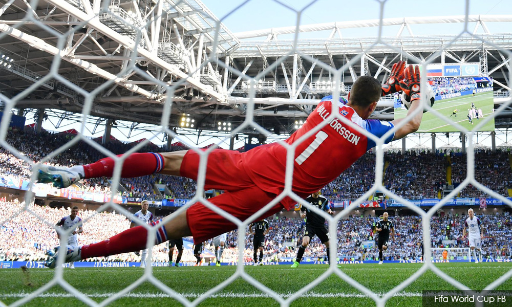 Iceland keeper credits Messi penalty save to homework