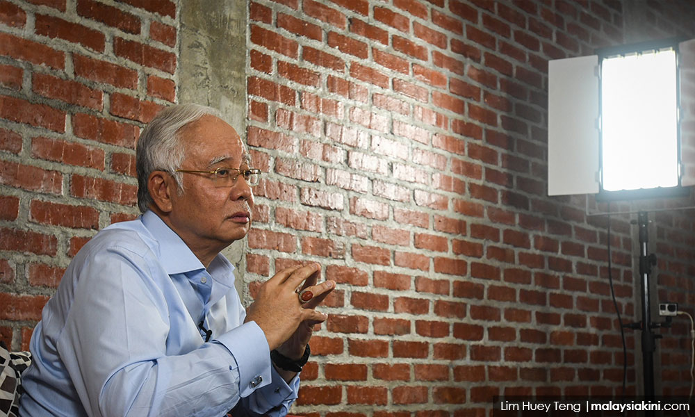 Anwar jangka keputusan berkaitan Najib diumum hari ini