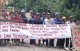 ulu baram samling sarawak blockade 190608 01