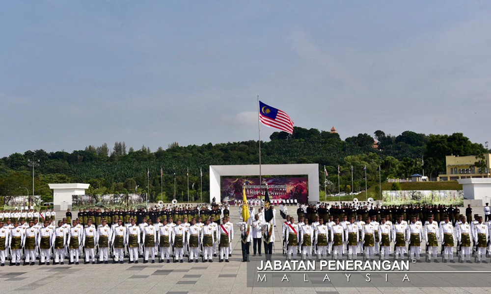 COMMENT | Veterans' political party - long-term threat to civilian control of military?