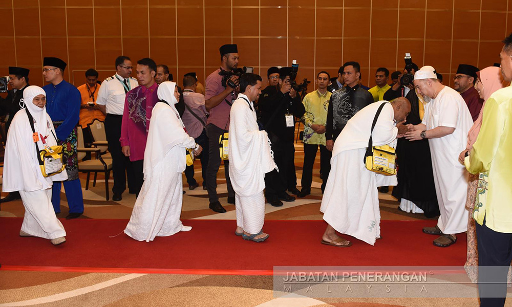 Jemaah haji mula berhimpun di Makkah