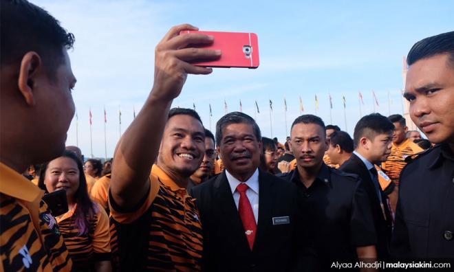 PM bakar semangat kontinjen Sukan Asia dengan kegemilangan 