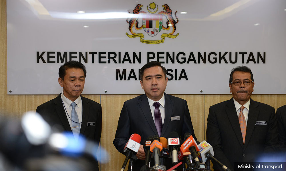 Loke: Keputusan LTAT ambil alih projek AES silap