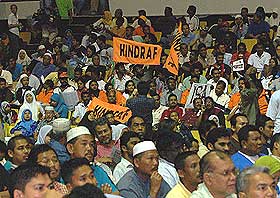 anwar ibrahim shah alam stadium rally 020708 04