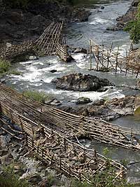hydrodams in laos 020708 01