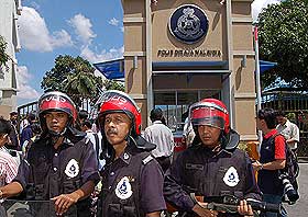 anwar ibrahim police report against igp and ag pc 010708 02