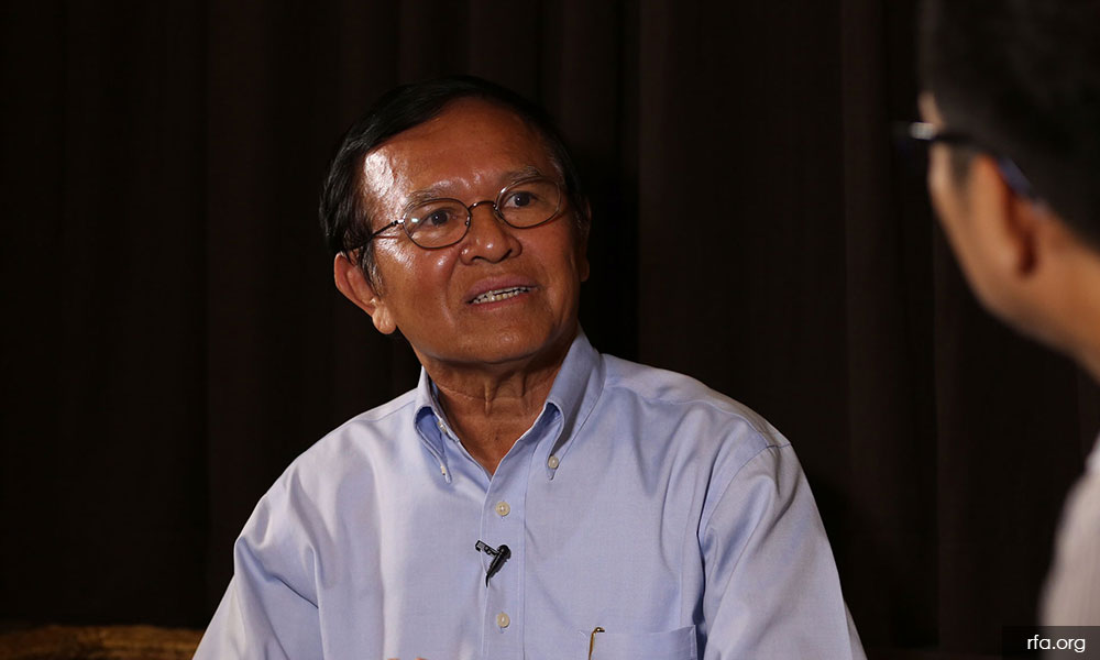 EU lawmakers call for Cambodia to release opposition leader