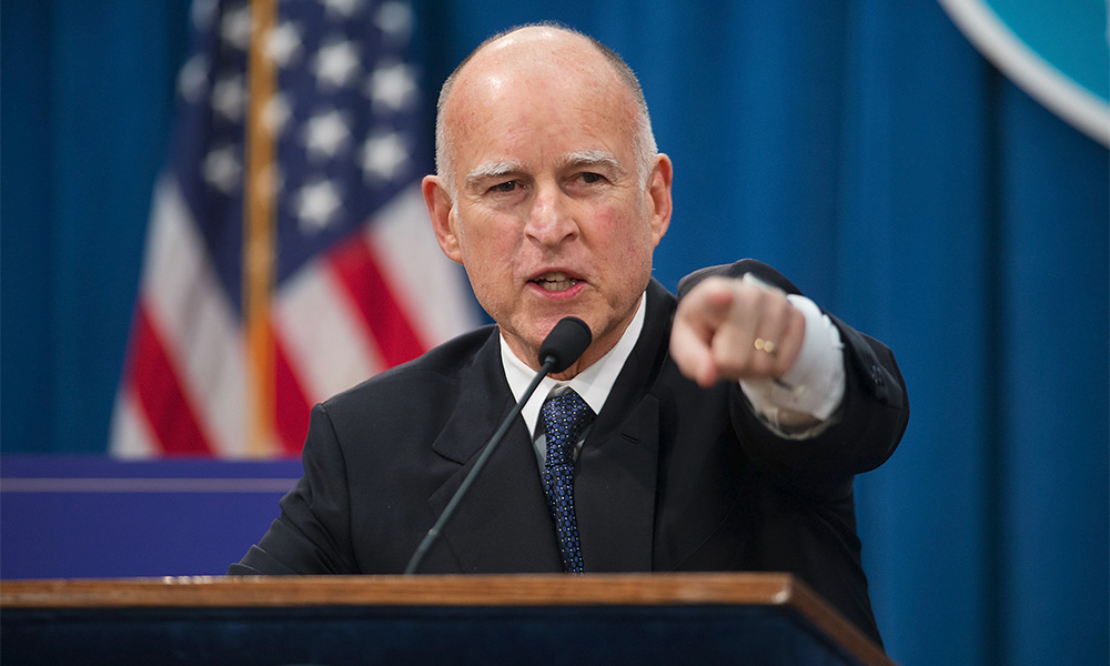 US sues after California governor signs 'net neutrality' law