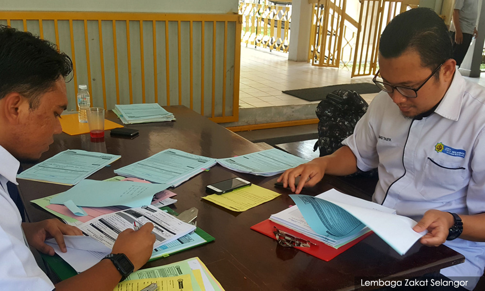 LZS scours Selangor for the less fortunate