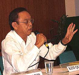 kim quek new book where to malaysia forum 100708 03