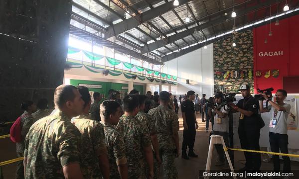 Undi Awal Tentera Cenderung Pilih Siapa