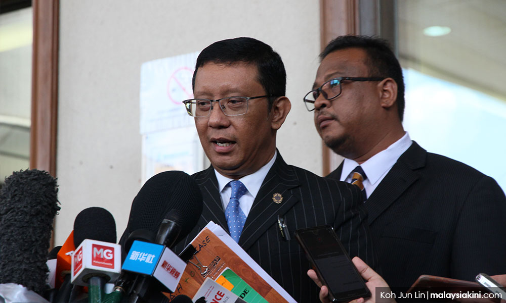 Lawyer: Ex-spy chief's US$12.1m case should be kept out of open court