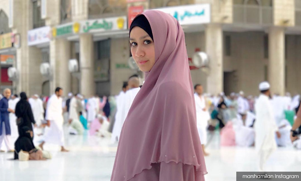 Dekatkan diri dengan Allah, Marsha tunai umrah sekali lagi