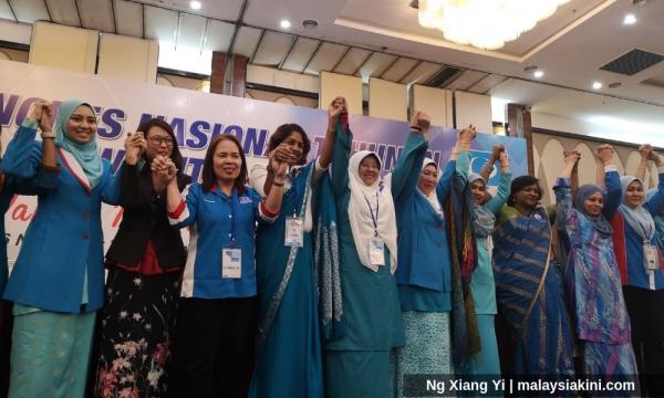 Perwakilan Wanita PKR cadang had umur kahwin 20 tahun Perwakilan Wanita PKR cadang had umur kahwin 20 tahun