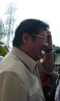khalid visit to kampung baru rawang 260708 01