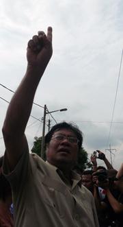 khalid visit to kampung baru rawang 260708 02