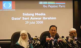 anwar ibrahim saiful bukhari sodomy allegation medical report pc 290708 01