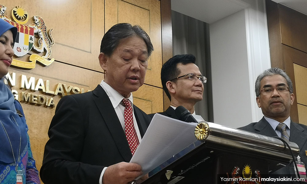 Saya orang miskin, kata Menteri Pelancongan