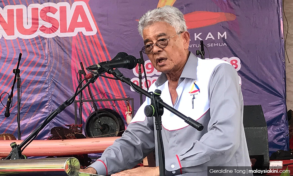 Suhakam: Dr M sokong dengan cara sendiri