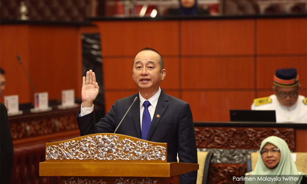 Upko deputy, PAS Muslimat chief sworn in as senators
