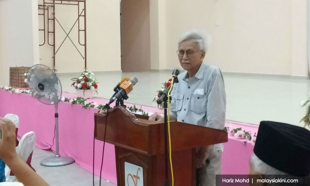 Stop talking about debt and focus on lowering living costs, Daim tells gov't
