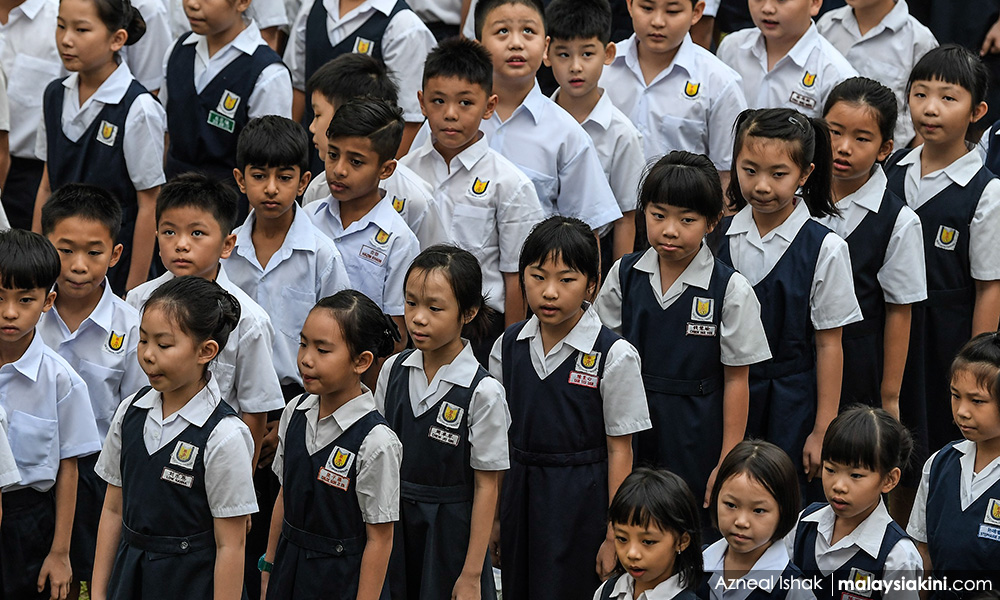 'Adun Umno rosakkan perpaduan, bukan sekolah vernakular'