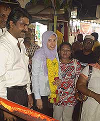 nurul izzah hindu temple in bangsar utama visit 040808 01
