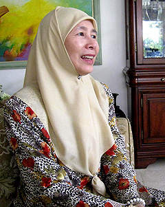 wan azizah interview about her resignation as mp for permatang pauh 010808 01
