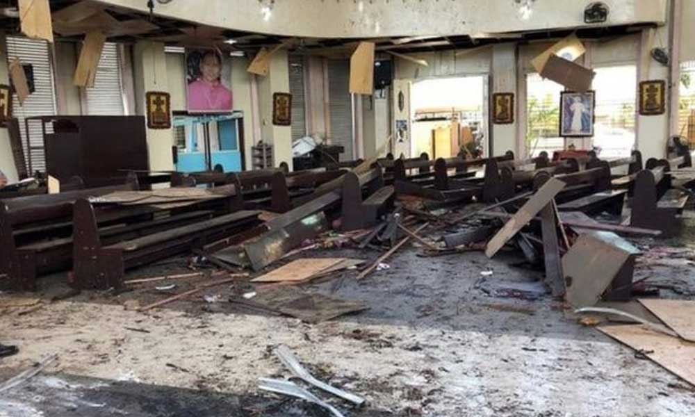 Suspek letupan gereja di Jolo serah diri