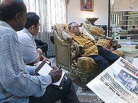 anwar ibrahim and gus dur former indonesia president 110808 03