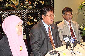 khalid ibrahim selangor state budget pc 120808 01