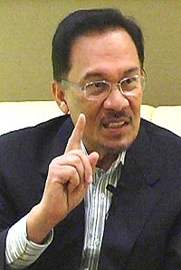 anwar ibrahim exclusive pre permatang pauh interview 130808 05