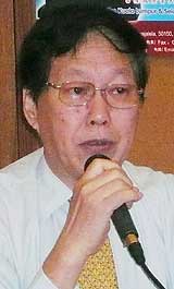 klscah pc on civil society award 140808 huang han liang