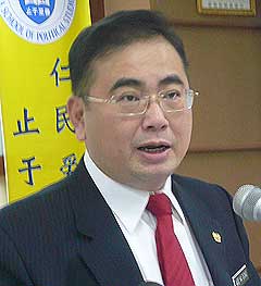 wee ka siong annouce to run for mca youth chief 210808 02